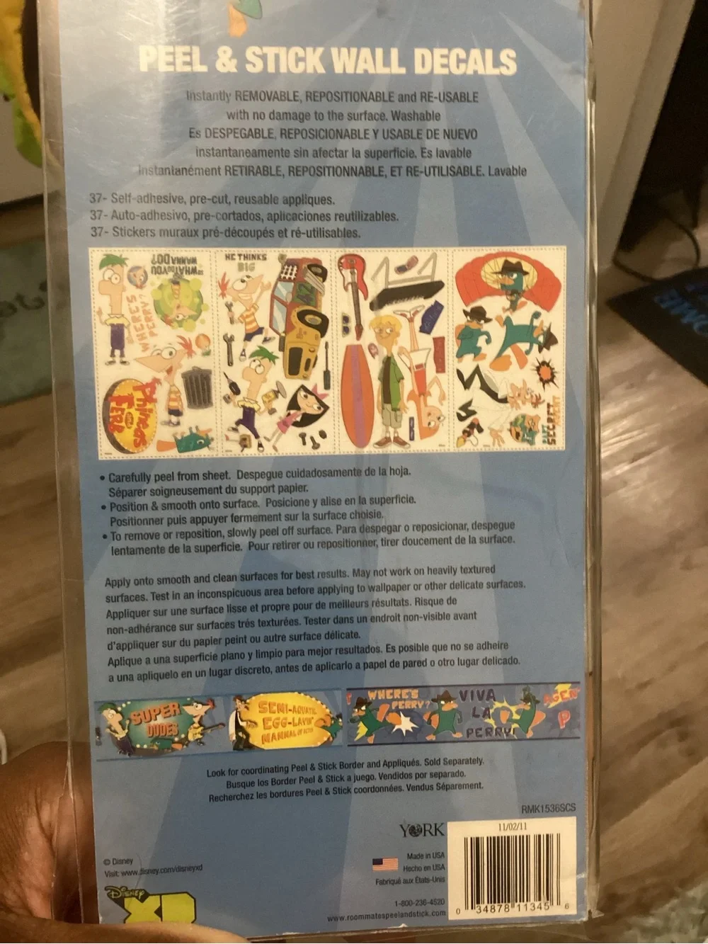 OOP Disney XD  Phineas and Ferb PEEL & STICK WALL DECALS  Open Box